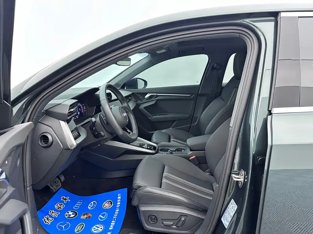 Audi A3 — миниатюра 10