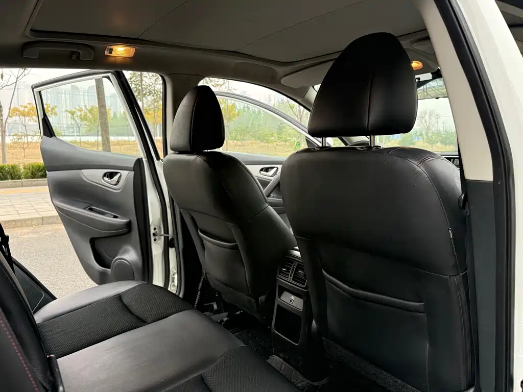 Nissan Qashqai — миниатюра 10