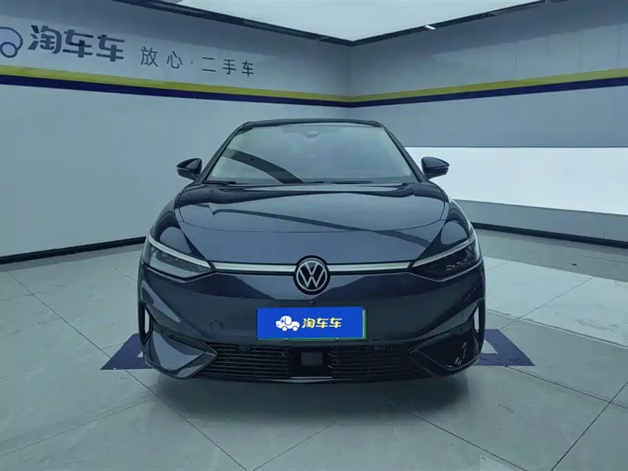 VOLKSWAGEN ID.7 VIZZION