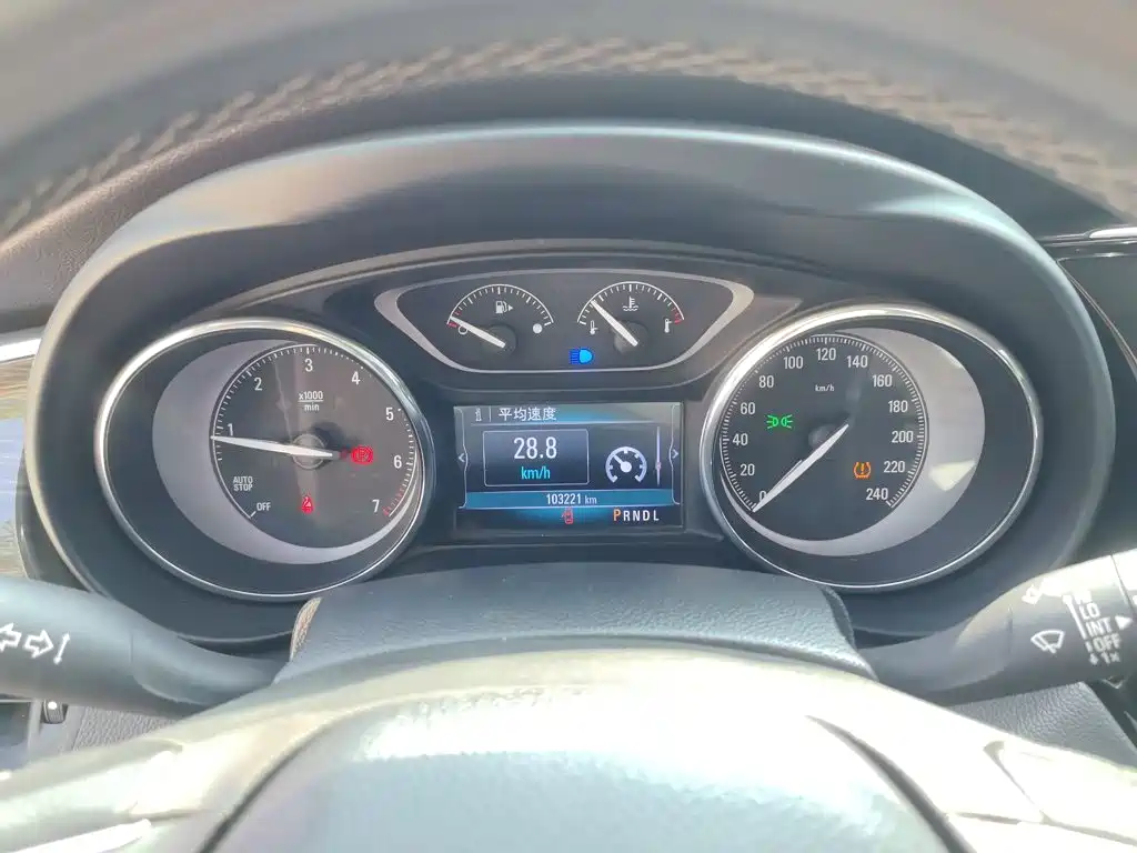 Buick Envision Plus — миниатюра 8