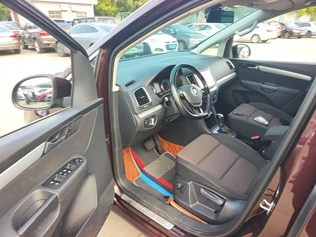 Volkswagen Sharan — миниатюра 14