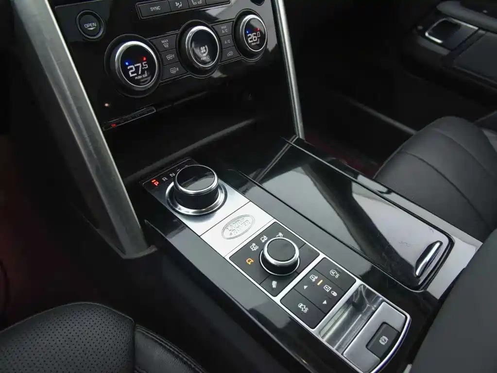 Land Rover Discovery 2019 2.0T HSE
