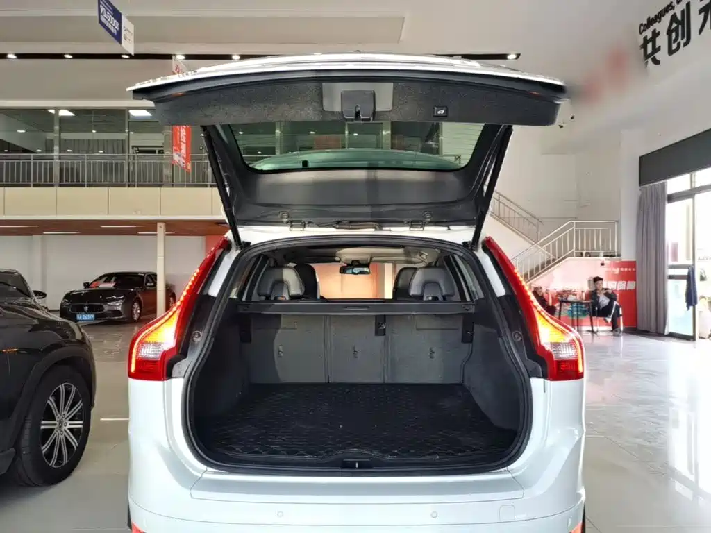 Volvo XC60 — миниатюра 19