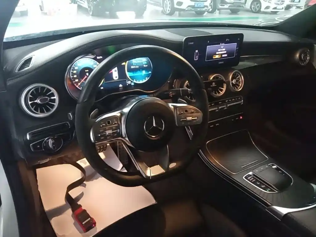 Mercedes-Benz C-Class (Import) — миниатюра 10