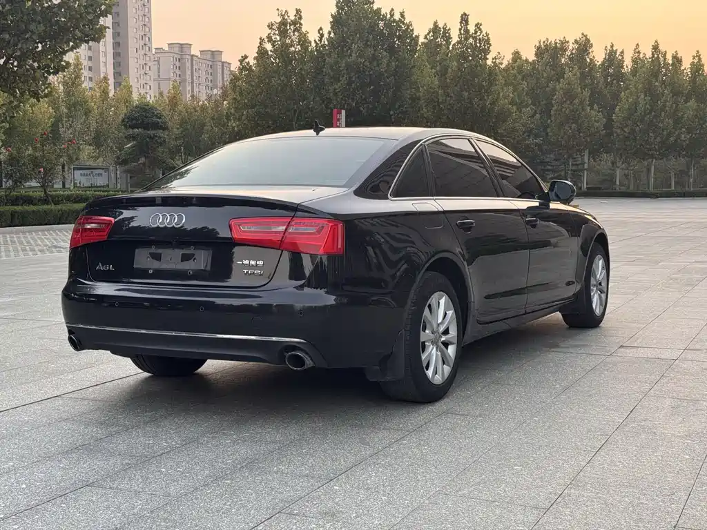 Audi A6L — миниатюра 6