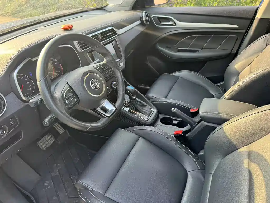 MG ZS - фото 6