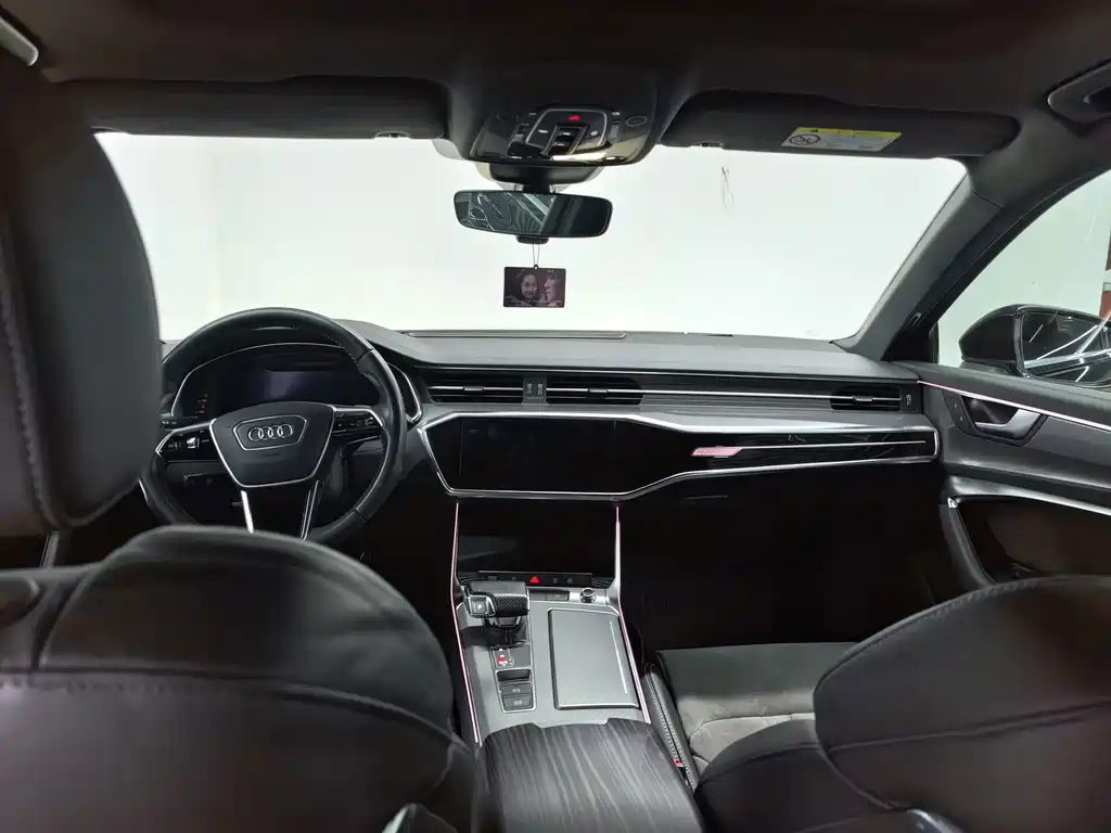 Audi A6L — миниатюра 10