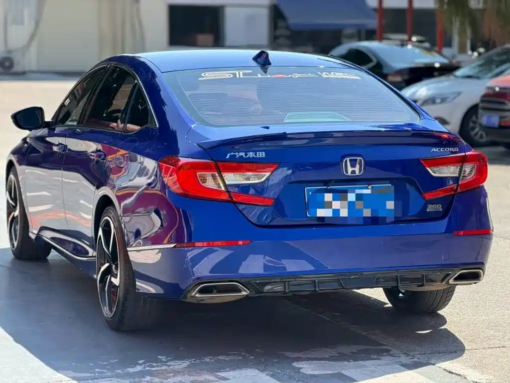 Honda Accord — миниатюра 7
