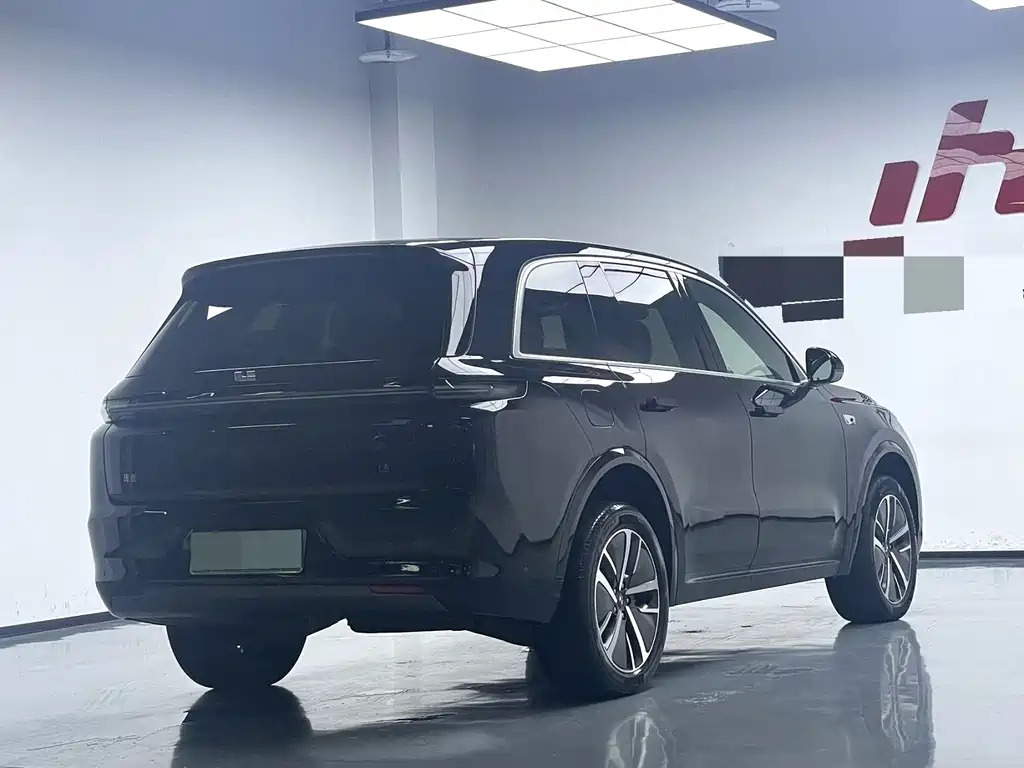 Li Auto Li L8 — миниатюра 8