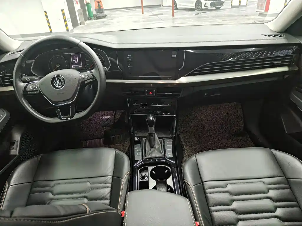 Volkswagen Passat — миниатюра 7