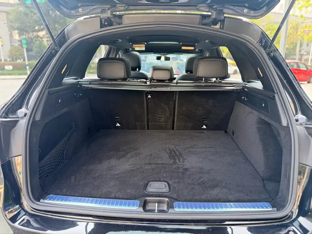 Mercedes-Benz GLC — миниатюра 24