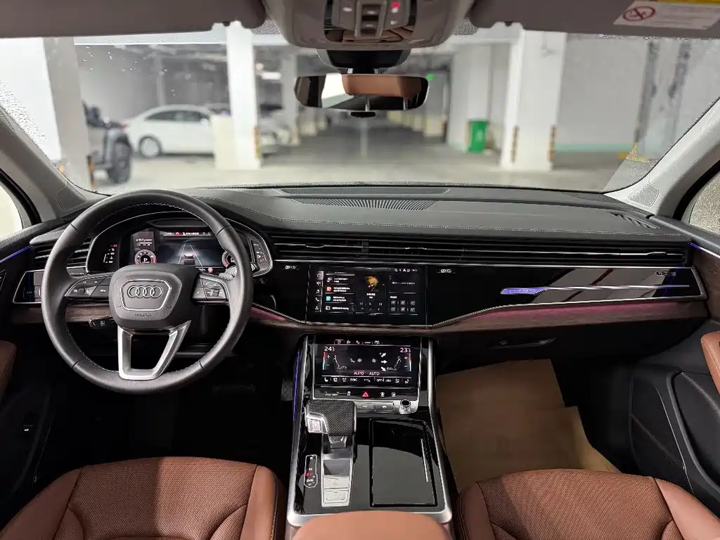 Audi Q7 2024 55 TFSI quattro S line Sport