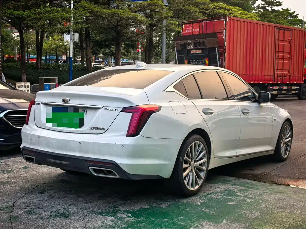 Cadillac CT5 — миниатюра 4