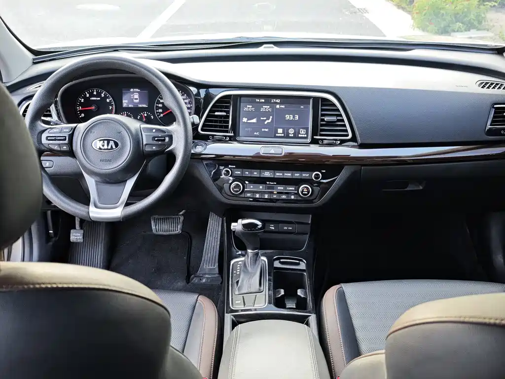 Kia K4 — миниатюра 8