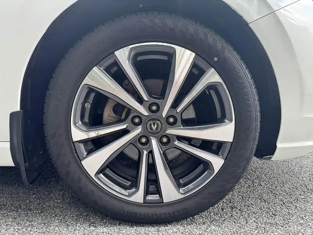 Changan Eado — миниатюра 27