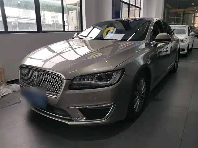 LINCOLN MKZ 2019
