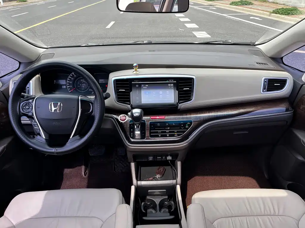 Honda Odyssey — миниатюра 10
