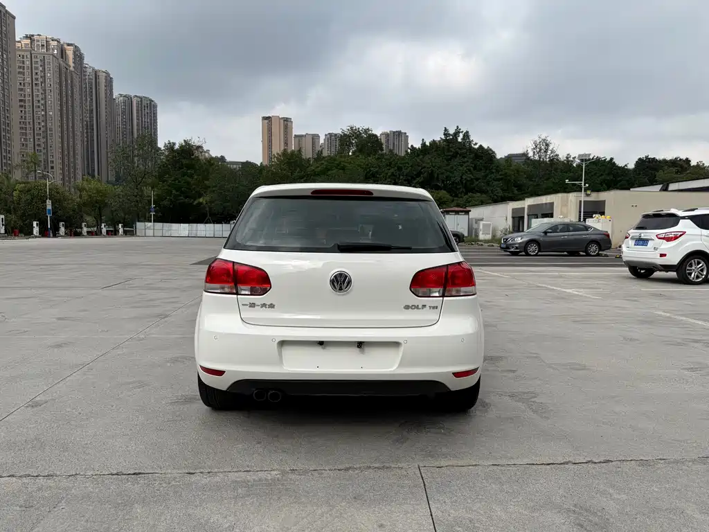 Volkswagen Golf — миниатюра 8
