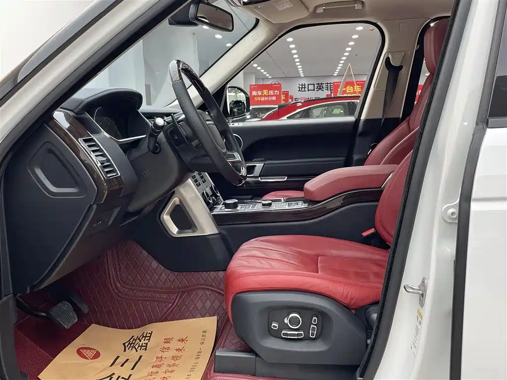 LAND ROVER RANGE ROVER