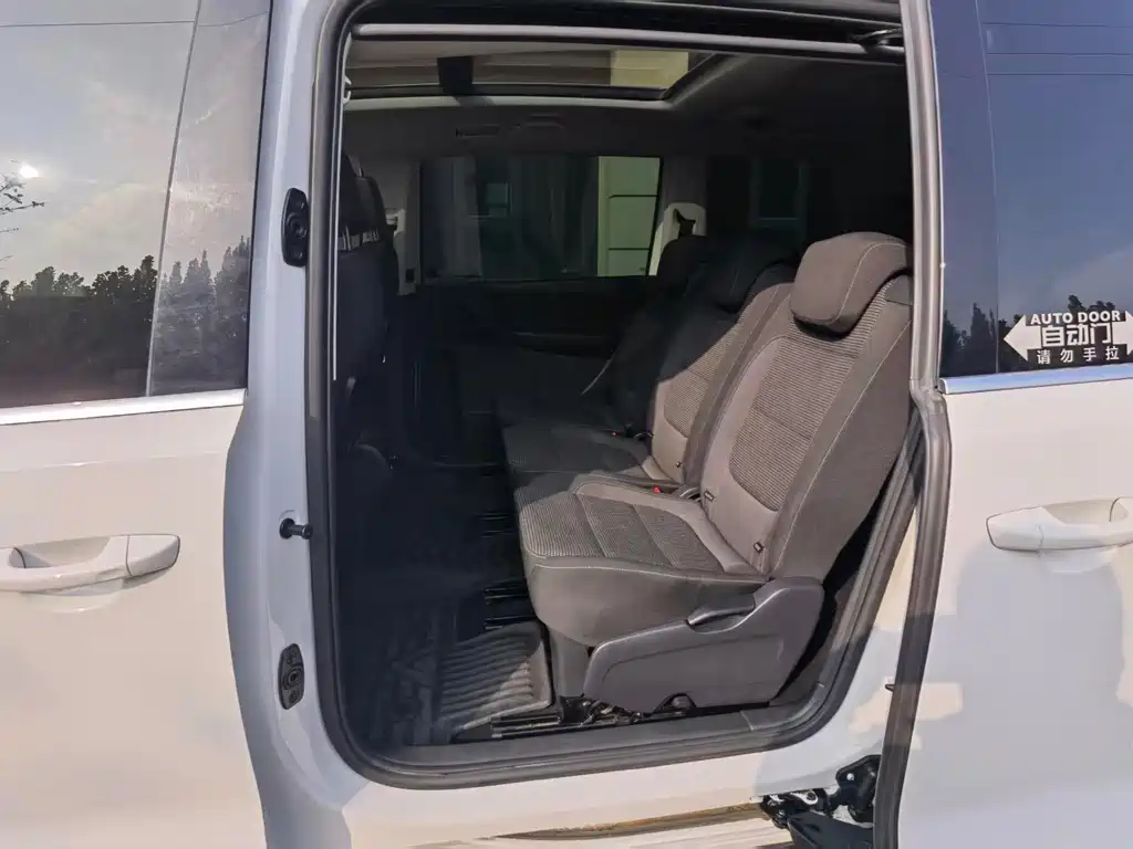 Volkswagen Sharan — миниатюра 16