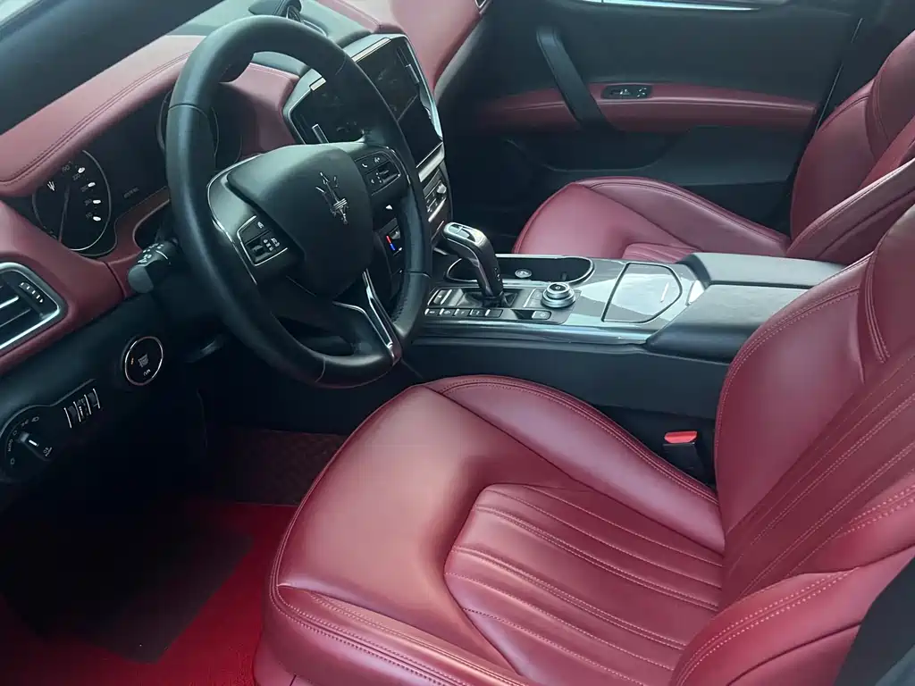 Maserati Ghibli 2021 2.0T