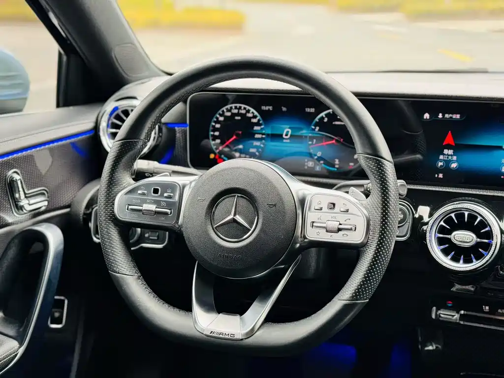 MERCEDES-BENZ A CLASS