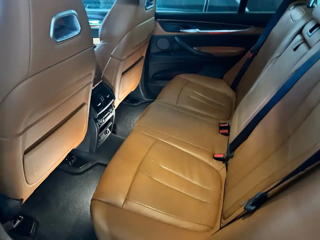 BMW X5 M — миниатюра 16