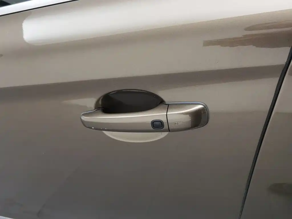 Volvo XC60 (Import) — миниатюра 18