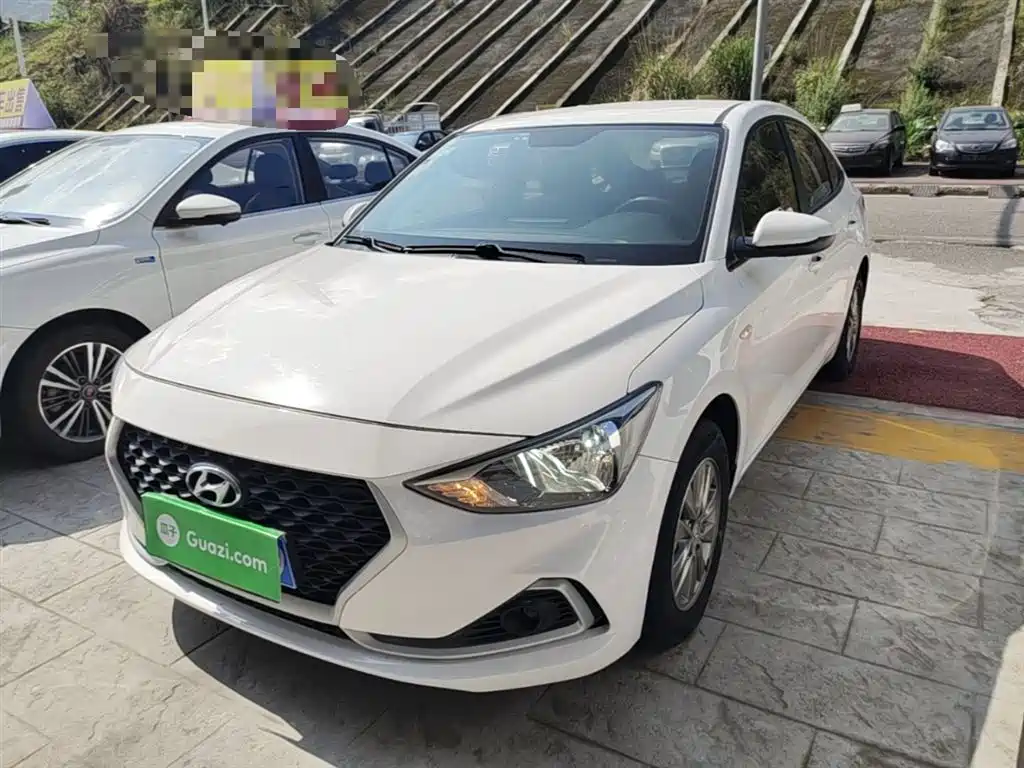 Hyundai Elantra 2019