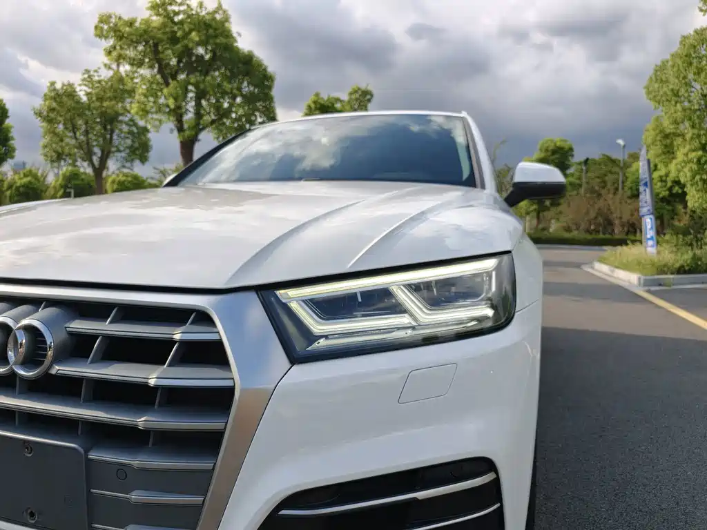 Audi Q5L — миниатюра 11