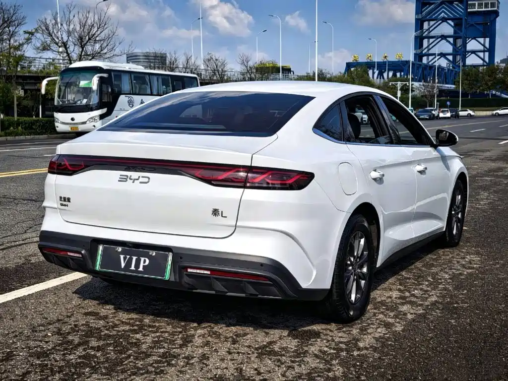 BYD Qin L — миниатюра 9