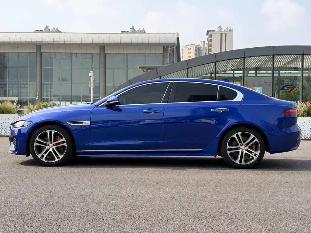 Jaguar XEL — миниатюра 7
