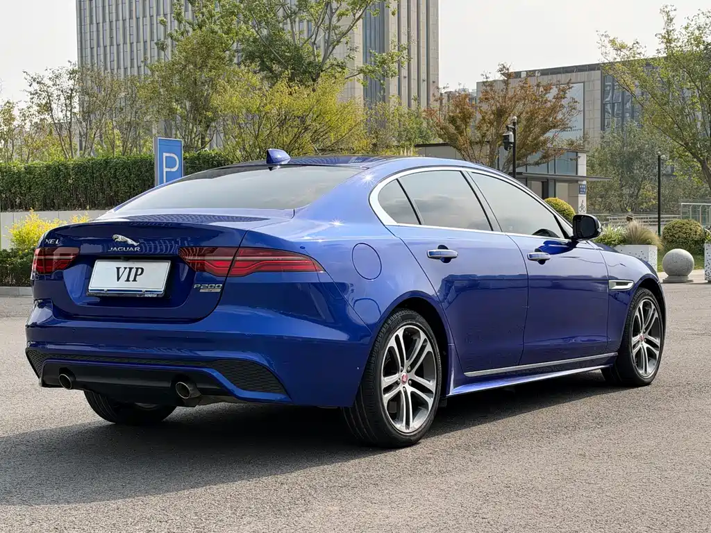 Jaguar XEL — миниатюра 5