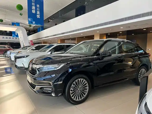 HONDA CROWN ROAD 2025