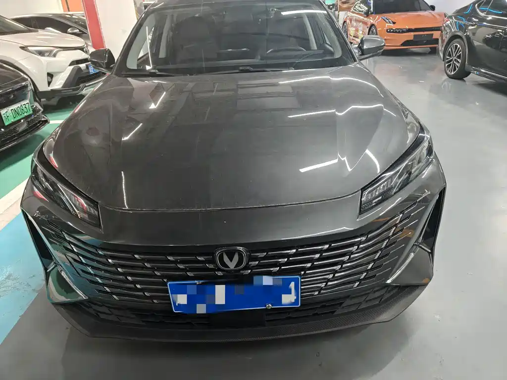 Changan Eado — миниатюра 2
