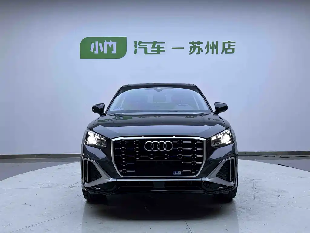 Audi Q2L — миниатюра 2