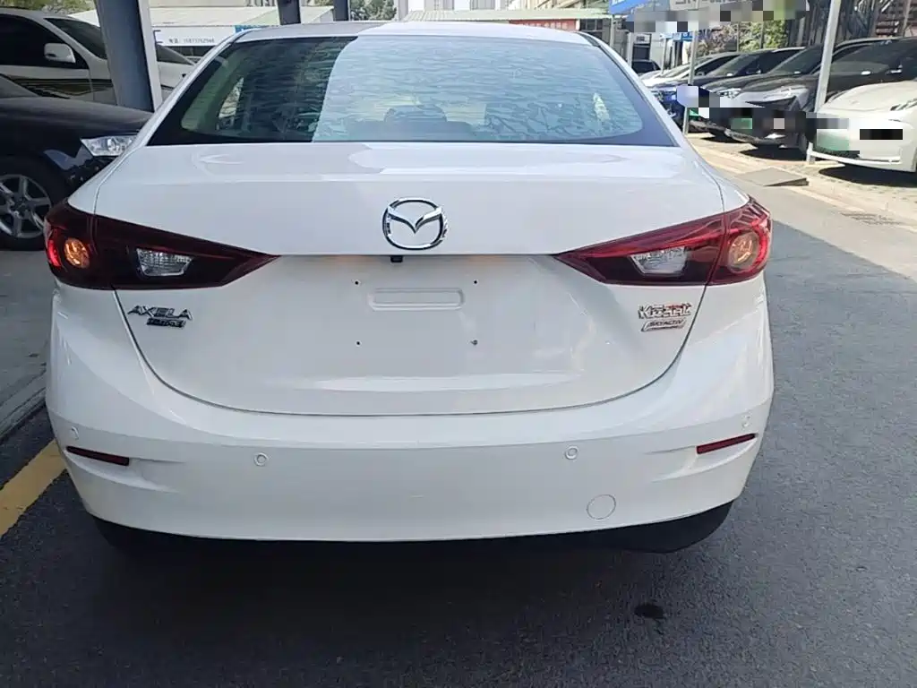 Mazda 3 Axela — миниатюра 6
