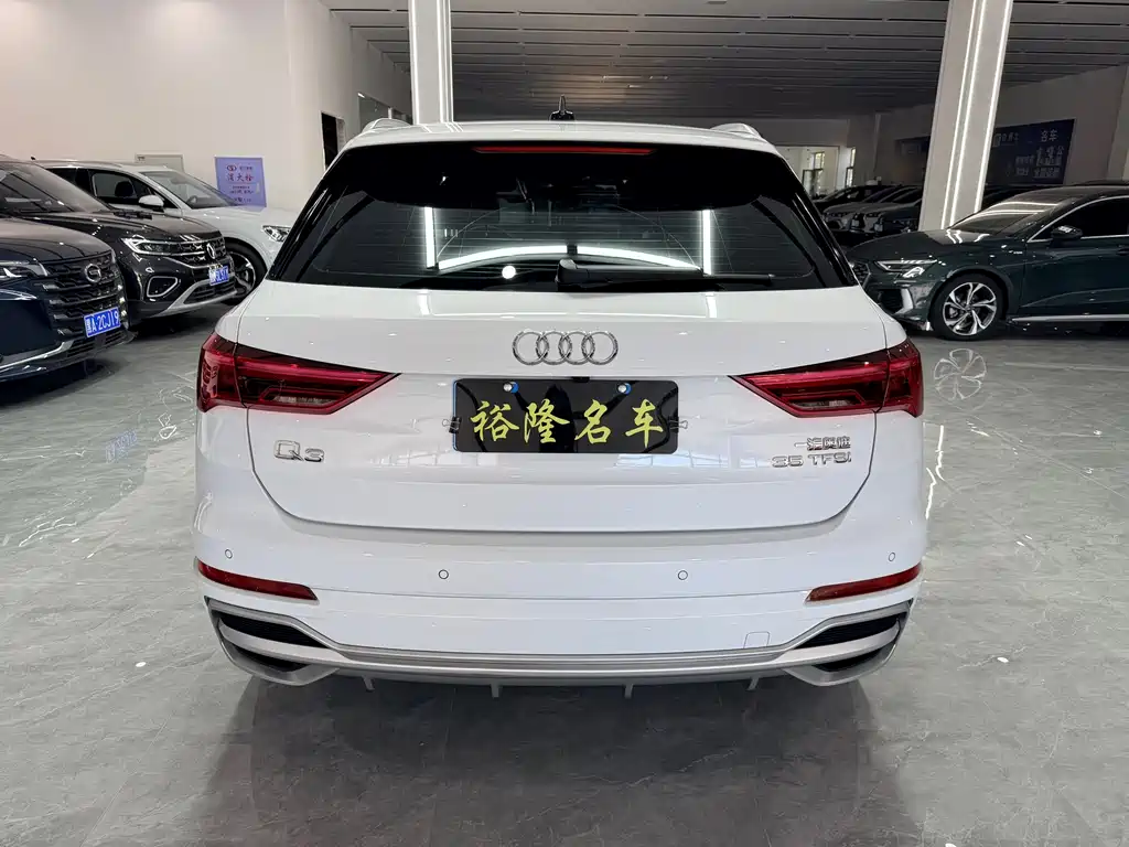 Audi Q3 — миниатюра 5