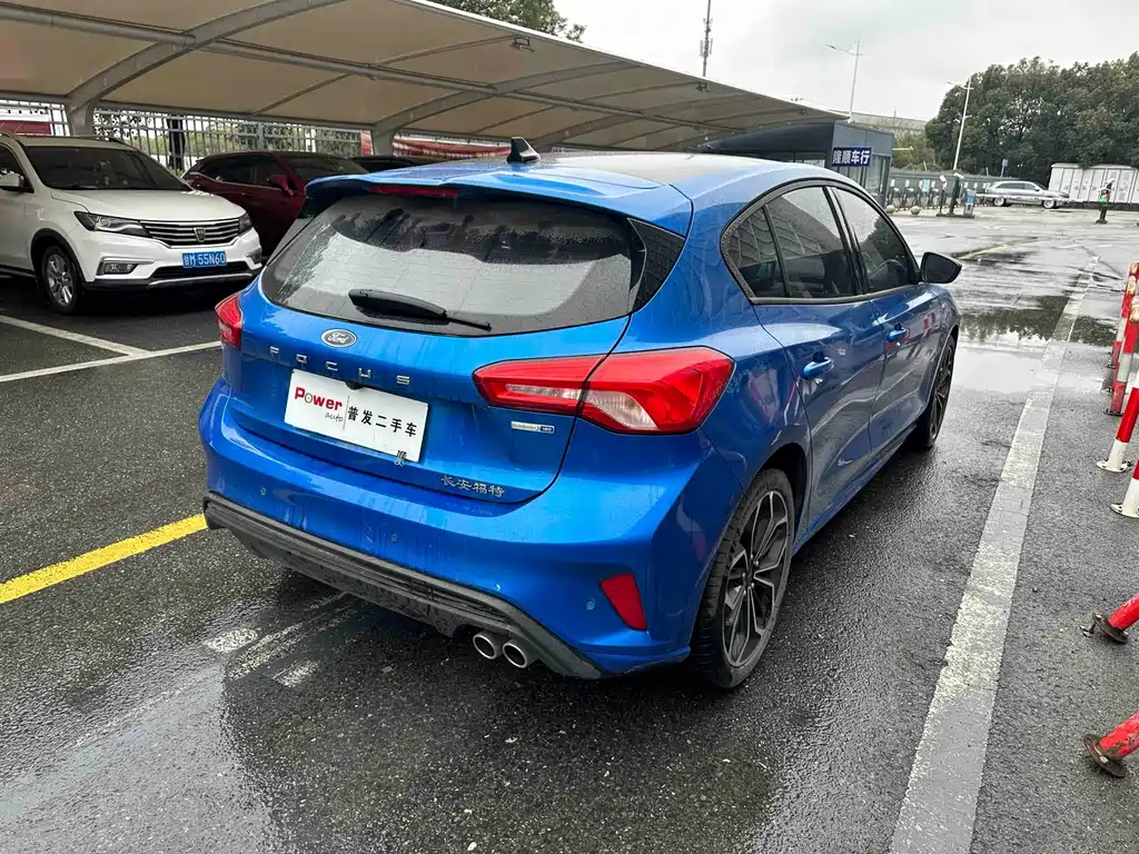 Ford Focus — миниатюра 13