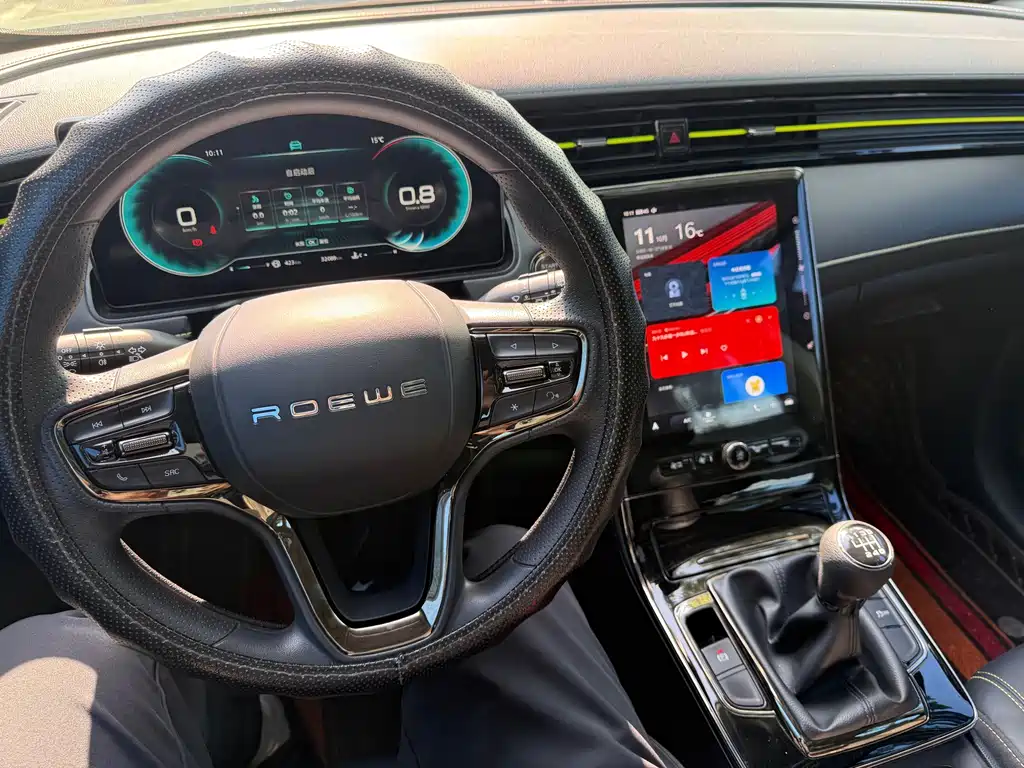 Roewe RX5 — миниатюра 13