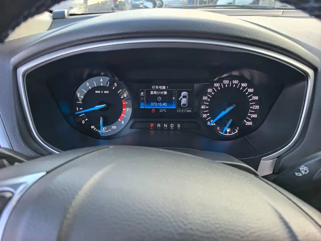 Ford Mondeo — миниатюра 14