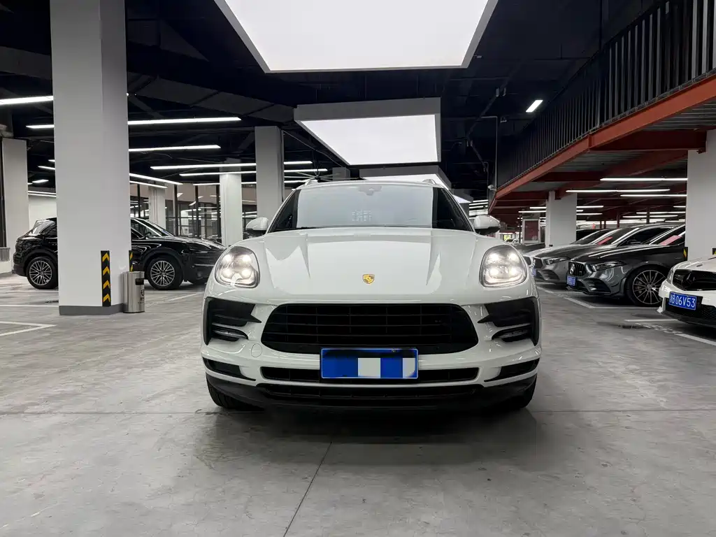 Porsche Macan — миниатюра 2