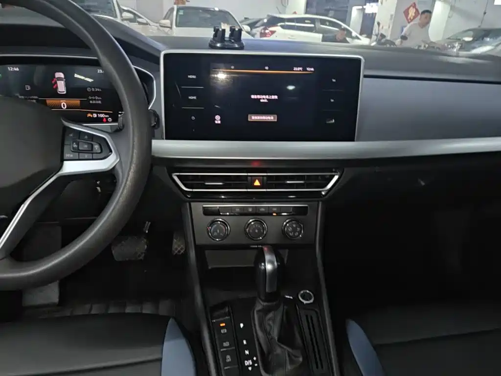 Volkswagen Lavida — миниатюра 13