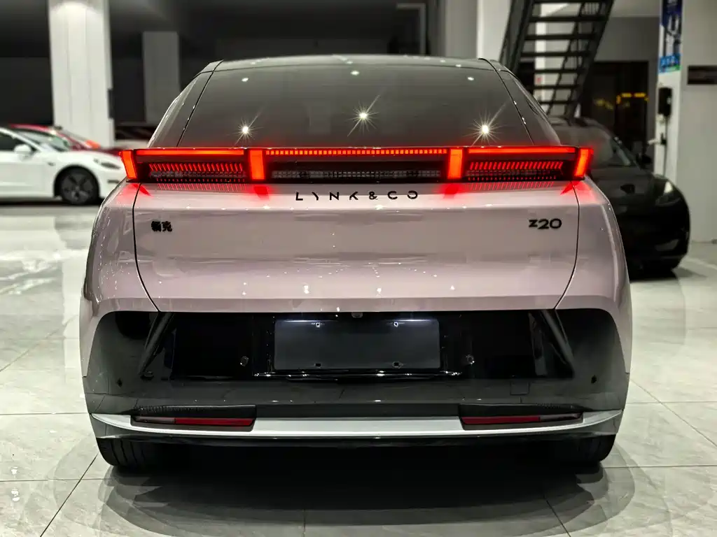 Lynk & Co Z20 — миниатюра 5