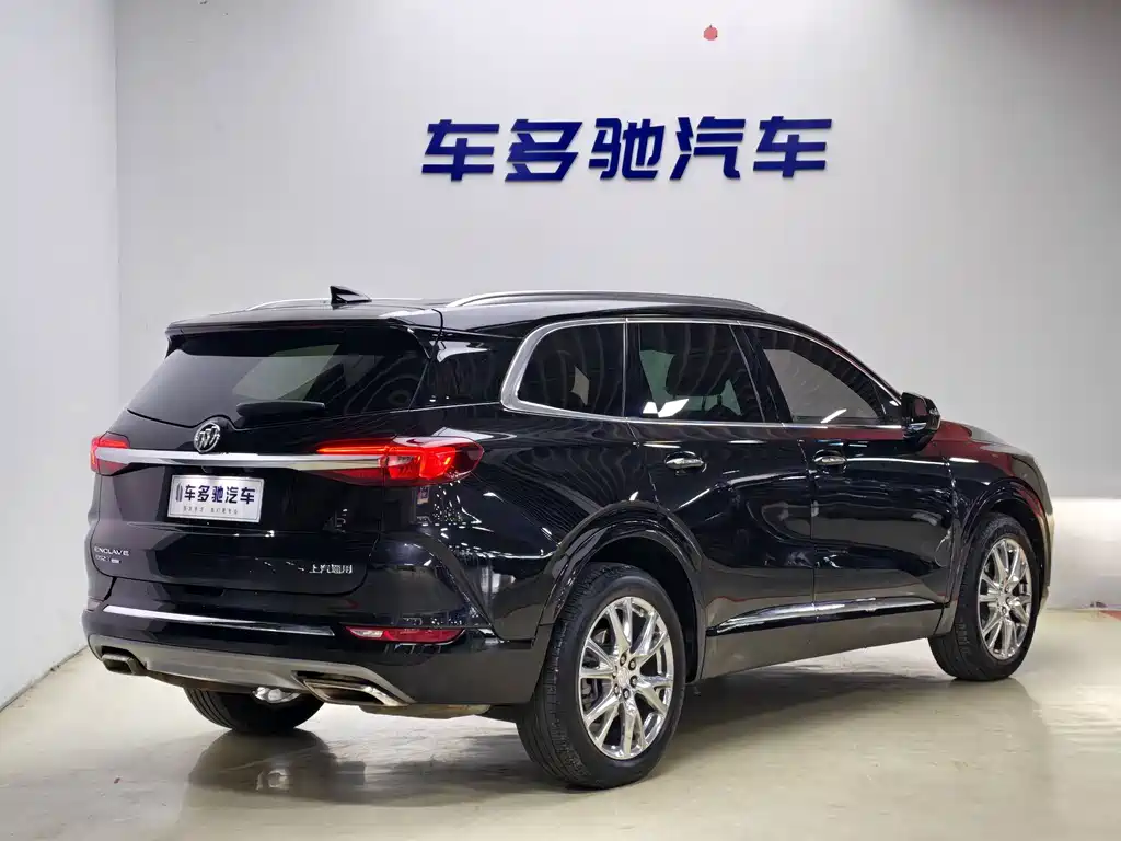 Buick Enclave — миниатюра 7