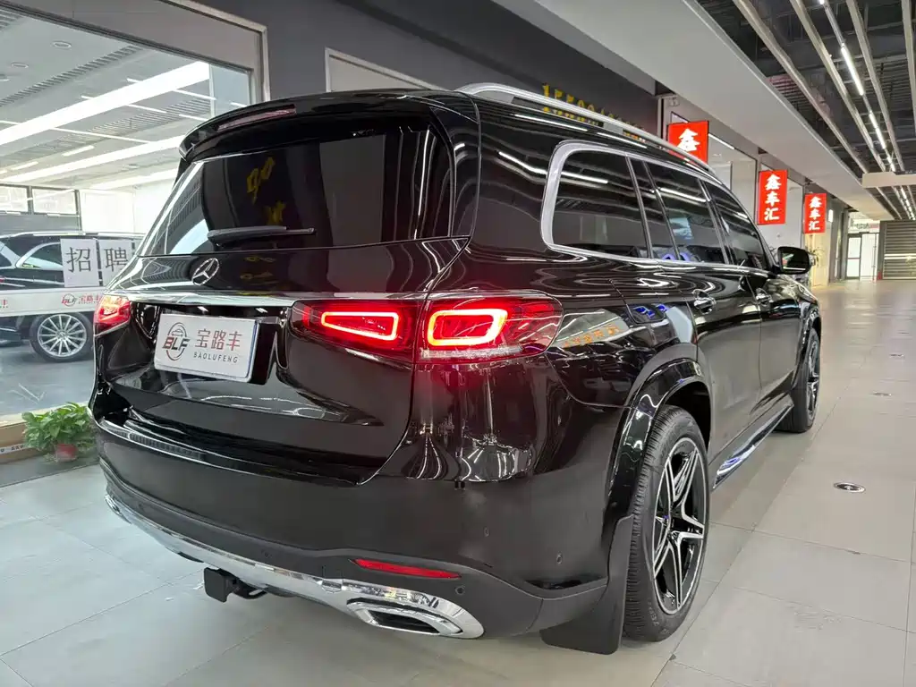 Mercedes-Benz GLS — миниатюра 19