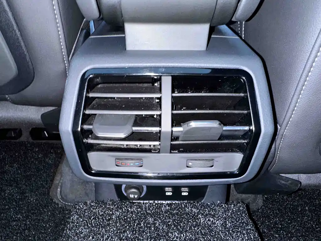Audi Q3 — миниатюра 16