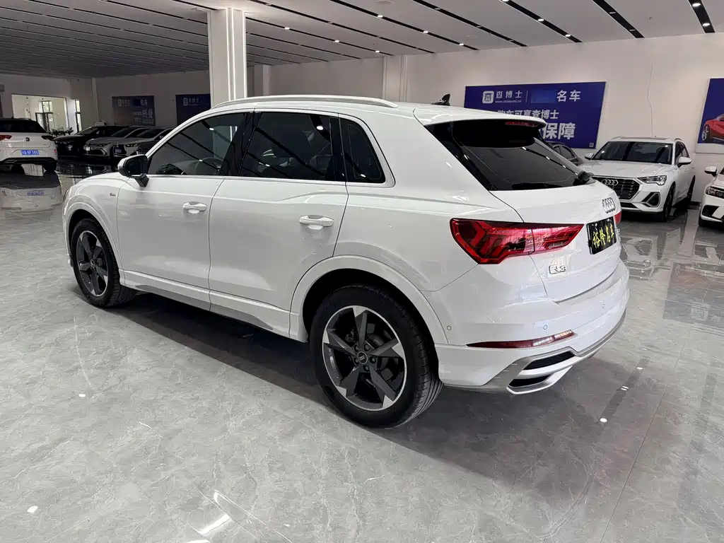 Audi Q3 — миниатюра 6