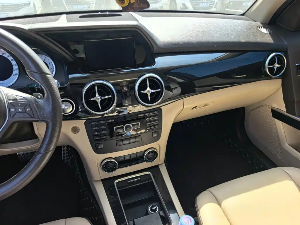 Mercedes-Benz GLK-Class — миниатюра 13