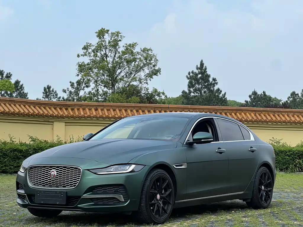 Jaguar XEL 2020